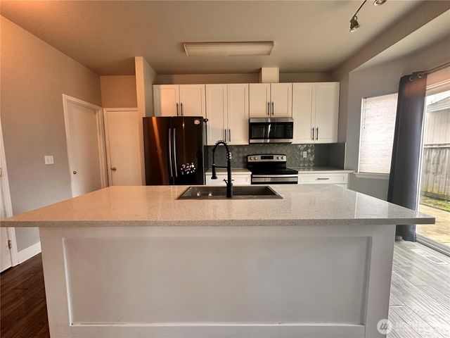 6451 STEAMER DR SE, Lacey, WA 98513