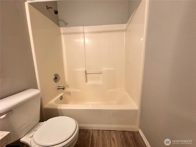 6451 STEAMER DR SE, Lacey, WA 98513