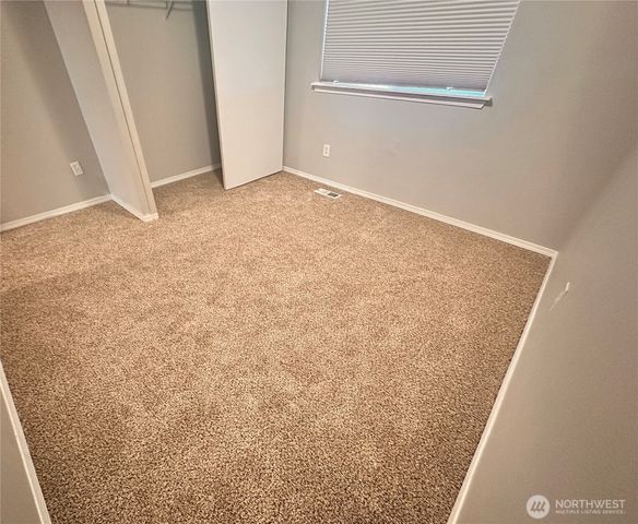 6451 STEAMER DR SE, Lacey, WA 98513