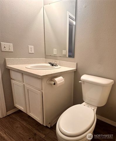 6451 STEAMER DR SE, Lacey, WA 98513