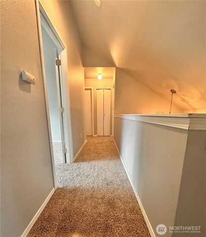 6451 STEAMER DR SE, Lacey, WA 98513