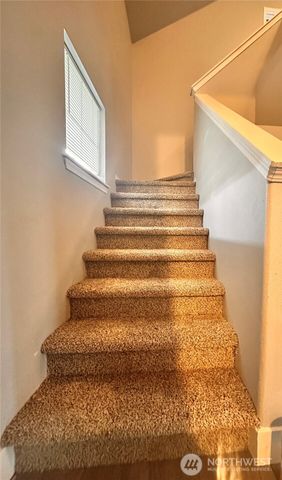 6451 STEAMER DR SE, Lacey, WA 98513