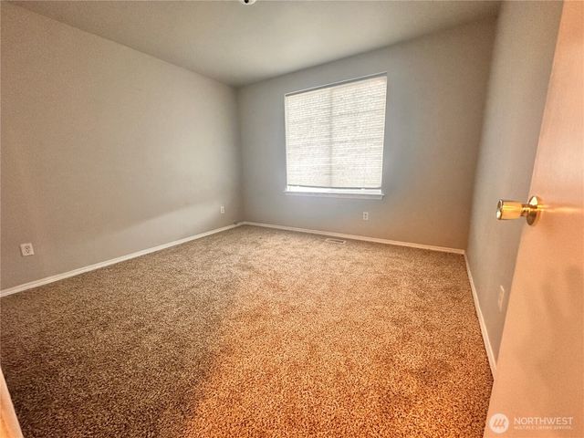 6451 STEAMER DR SE, Lacey, WA 98513