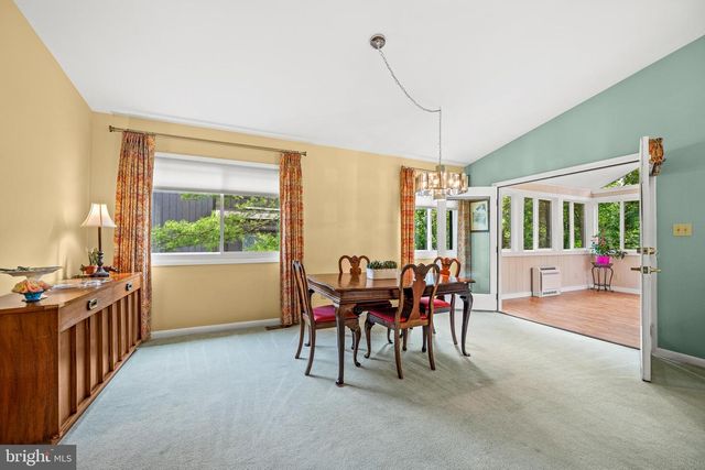 6252 AUDUBON DR, Columbia, MD 21044