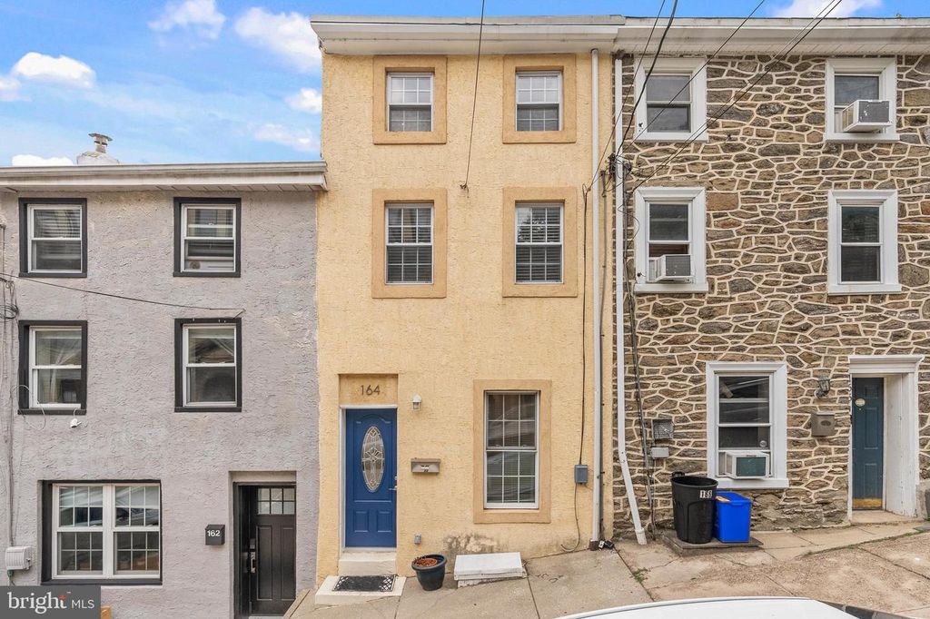 164 GRAPE ST, Philadelphia, PA 19127