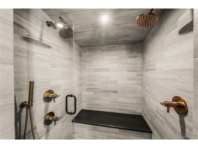 21261 Broadview Rd, Nathrop, CO 81236