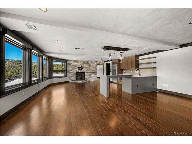 21261 Broadview Rd, Nathrop, CO 81236