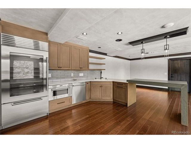 21261 Broadview Rd, Nathrop, CO 81236