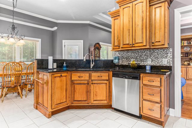 229 County Road 7820, Jonesboro, AR 72405