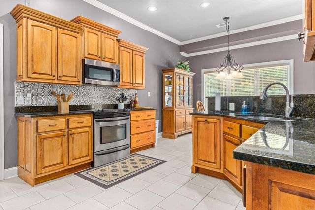 229 County Road 7820, Jonesboro, AR 72405