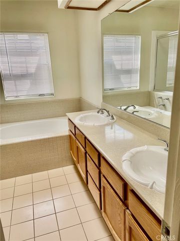 2300 Maple Avenue 235, Torrance, CA 90503