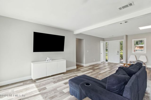 704 SEABROOK COVE Road, Jacksonville, FL 32211