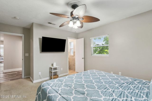 704 SEABROOK COVE Road, Jacksonville, FL 32211