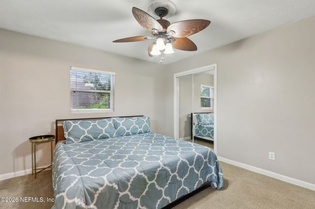 704 SEABROOK COVE Road, Jacksonville, FL 32211