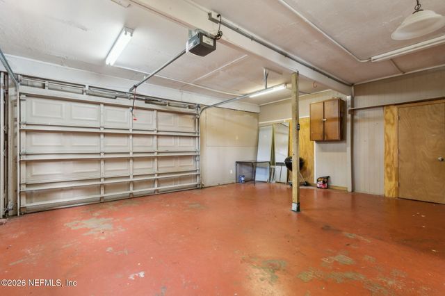 704 SEABROOK COVE Road, Jacksonville, FL 32211