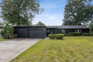 704 SEABROOK COVE Road, Jacksonville, FL 32211