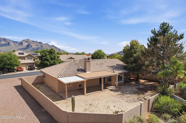 11079 N Mountain Breeze Drive, Oro Valley, AZ 85737