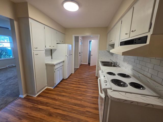 4602 Imperial Drive, Toledo, OH 43623