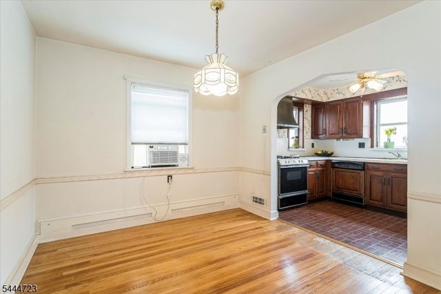19 E Amsterdam Ave, Fair Lawn Boro, NJ 07410