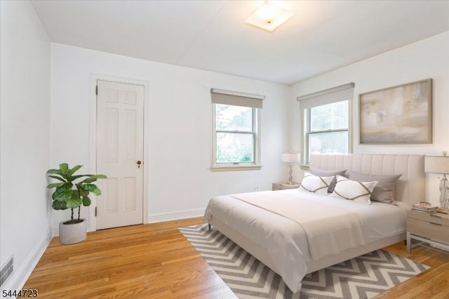 19 E Amsterdam Ave, Fair Lawn Boro, NJ 07410