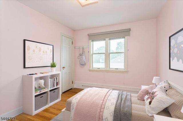19 E Amsterdam Ave, Fair Lawn Boro, NJ 07410