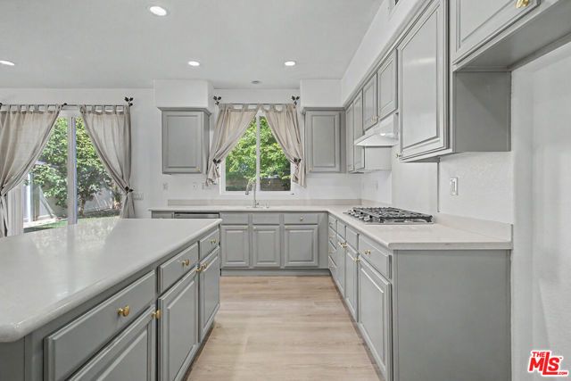 7376 Sungold Avenue, Eastvale, CA 92880