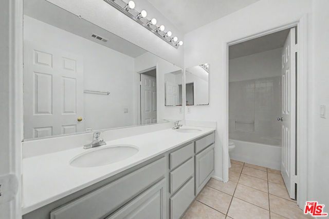 7376 Sungold Avenue, Eastvale, CA 92880