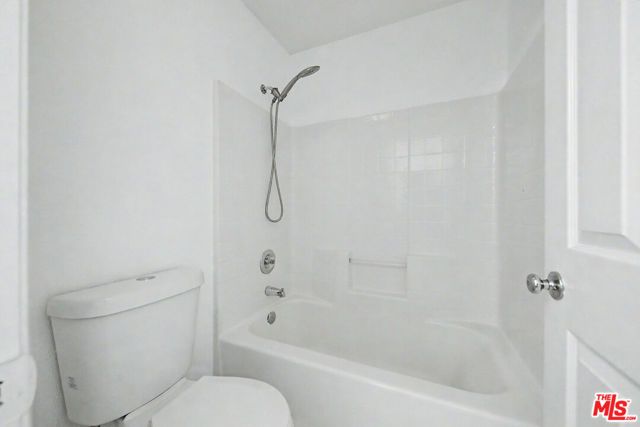 7376 Sungold Avenue, Eastvale, CA 92880