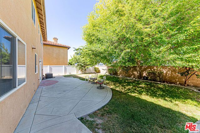 7376 Sungold Avenue, Eastvale, CA 92880