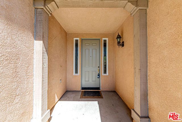 7376 Sungold Avenue, Eastvale, CA 92880