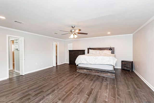 13311 Alba Dr, Baker, LA 70714