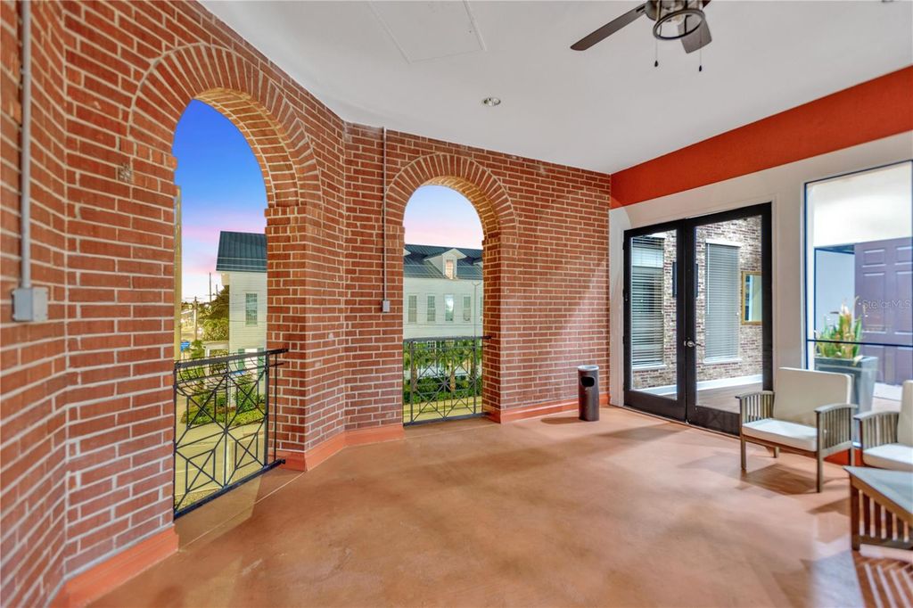 Image 24 of property listing at 1810 E PALM AVENUE 5205, Tampa, FL 33605