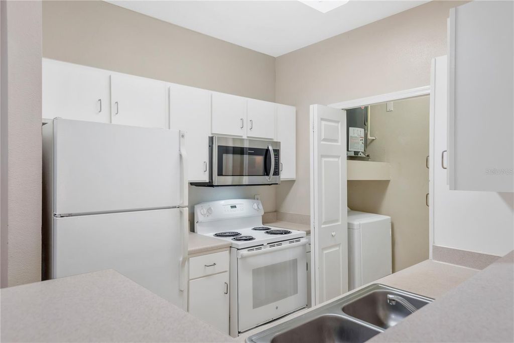 Image 4 of property listing at 1810 E PALM AVENUE 5205, Tampa, FL 33605