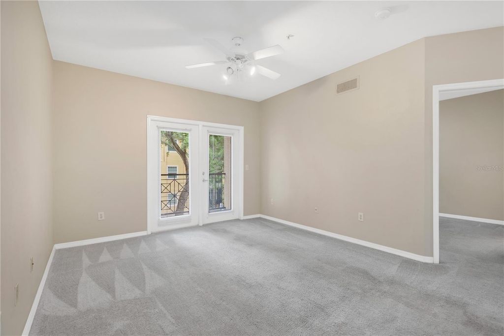 Image 10 of property listing at 1810 E PALM AVENUE 5205, Tampa, FL 33605