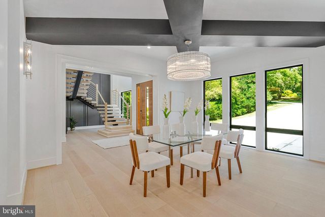 1434 WAGGAMAN CIR, Mclean, VA 22101