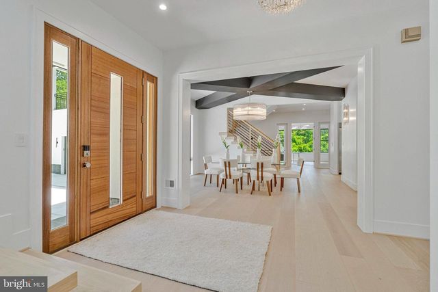 1434 WAGGAMAN CIR, Mclean, VA 22101