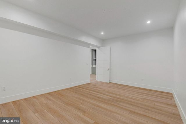 1434 WAGGAMAN CIR, Mclean, VA 22101