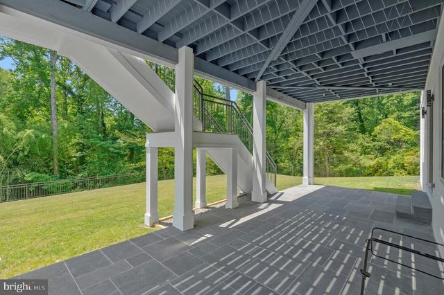 1434 WAGGAMAN CIR, Mclean, VA 22101