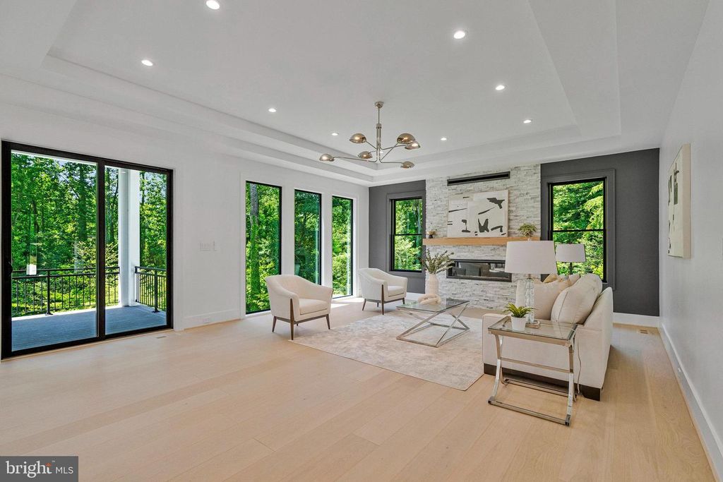 1434 WAGGAMAN CIR, Mclean, VA 22101