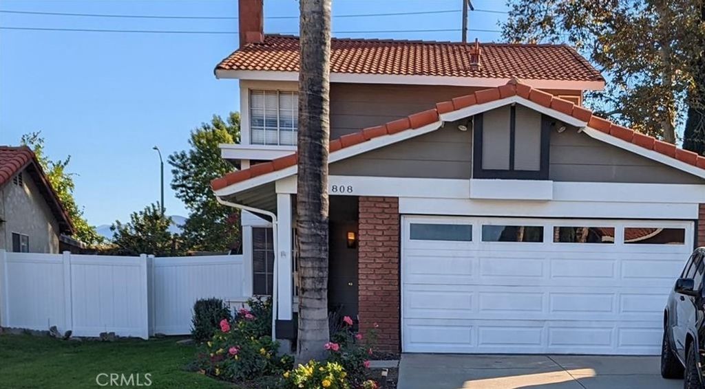 808 Atchison, Colton, CA 92324