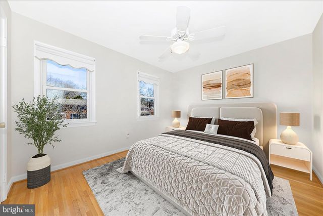 11806 PRESTWICK RD, Potomac, MD 20854