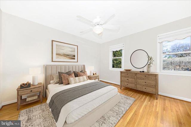 11806 PRESTWICK RD, Potomac, MD 20854