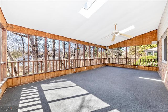 11806 PRESTWICK RD, Potomac, MD 20854