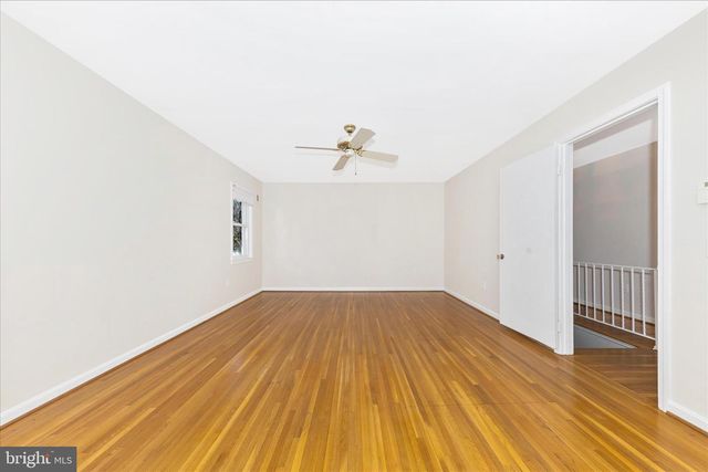 11806 PRESTWICK RD, Potomac, MD 20854