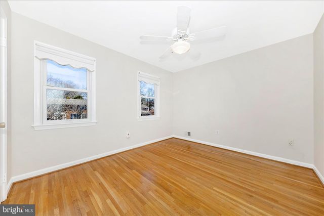 11806 PRESTWICK RD, Potomac, MD 20854