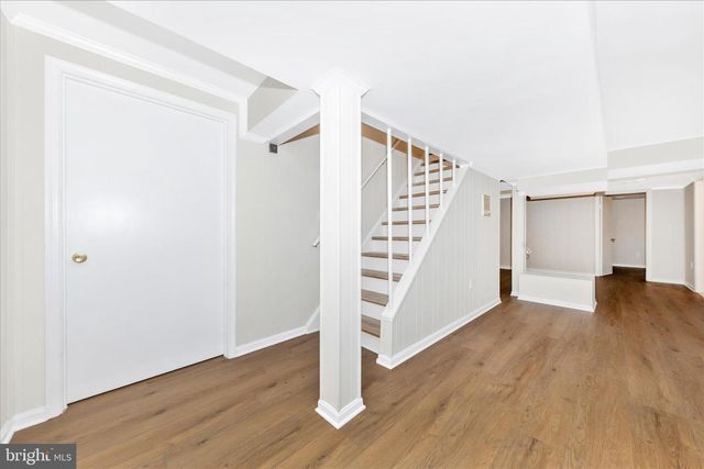 11806 PRESTWICK RD, Potomac, MD 20854