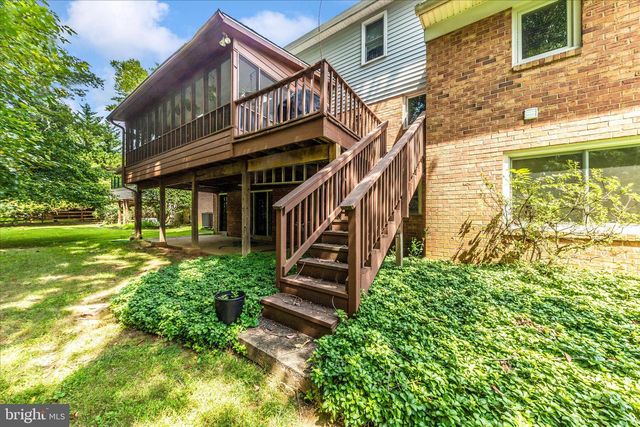 11806 PRESTWICK RD, Potomac, MD 20854