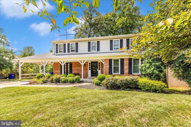 11806 PRESTWICK RD, Potomac, MD 20854