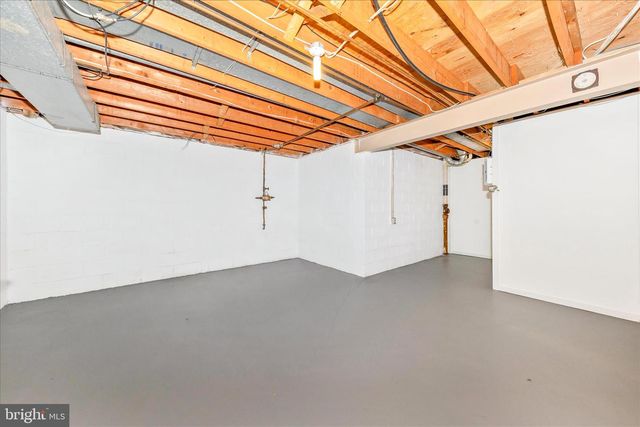 11806 PRESTWICK RD, Potomac, MD 20854