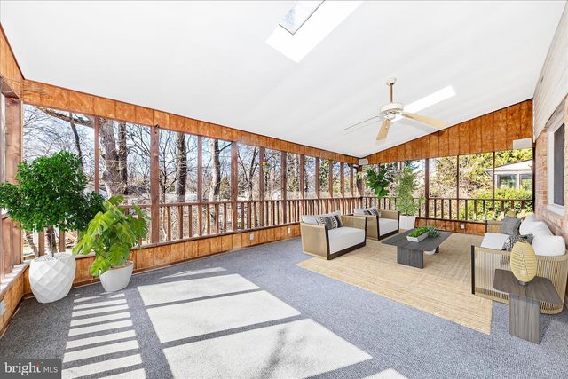 11806 PRESTWICK RD, Potomac, MD 20854